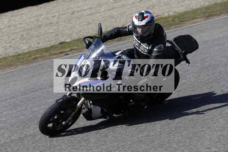 /01 02.04.2026 MAZ ADR/Gruppe gelb Gruppe gruen/58